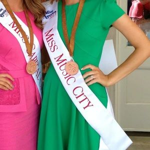 The most comfortable Gianni Bini dress